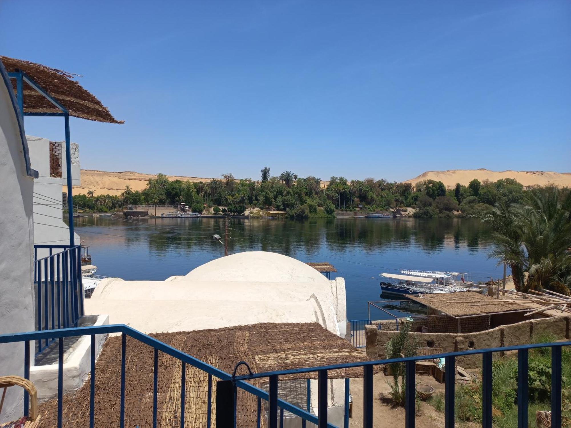 Nubian Lotus Bed & Breakfast Асуан Екстериор снимка